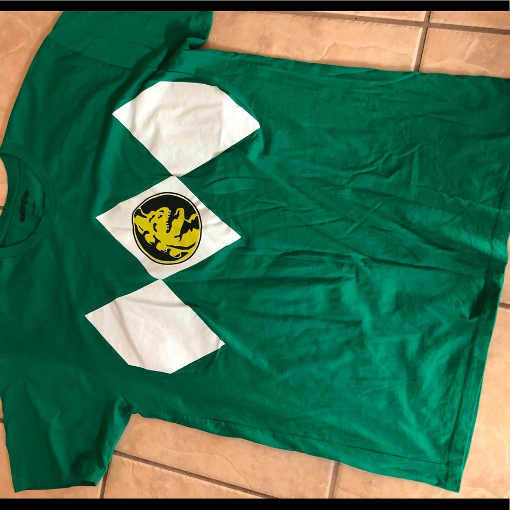 Power Rangers shirt
